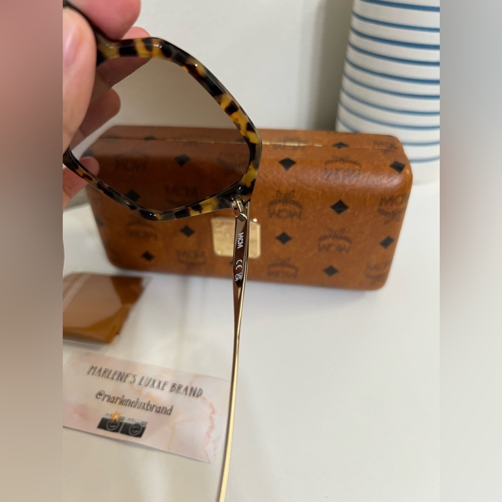 NEW MCM HAVANA SUNGLASSES - Picture 3 of 5